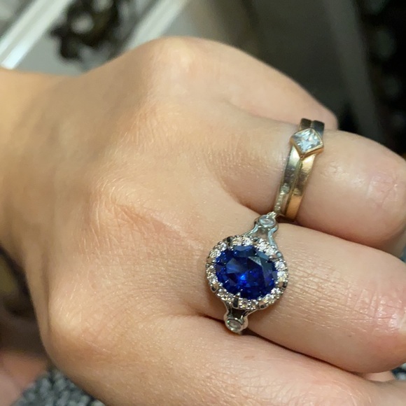 NEW 925 Sterling Silver Beautiful Ring - Picture 5 of 5